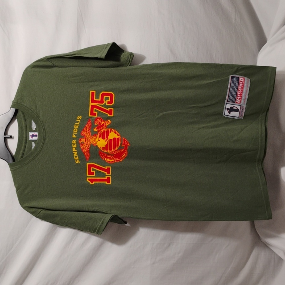 (C-31) SALE! NWOT Battlefield Collection Semper Fidelis USMC DAD 1 Sz.M
